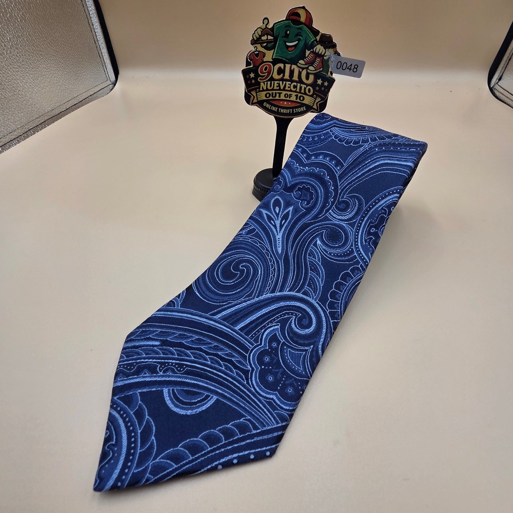 Donald J Trump Signature Collection Mens Navy Blue Paisley 100% Silk Necktie Tie